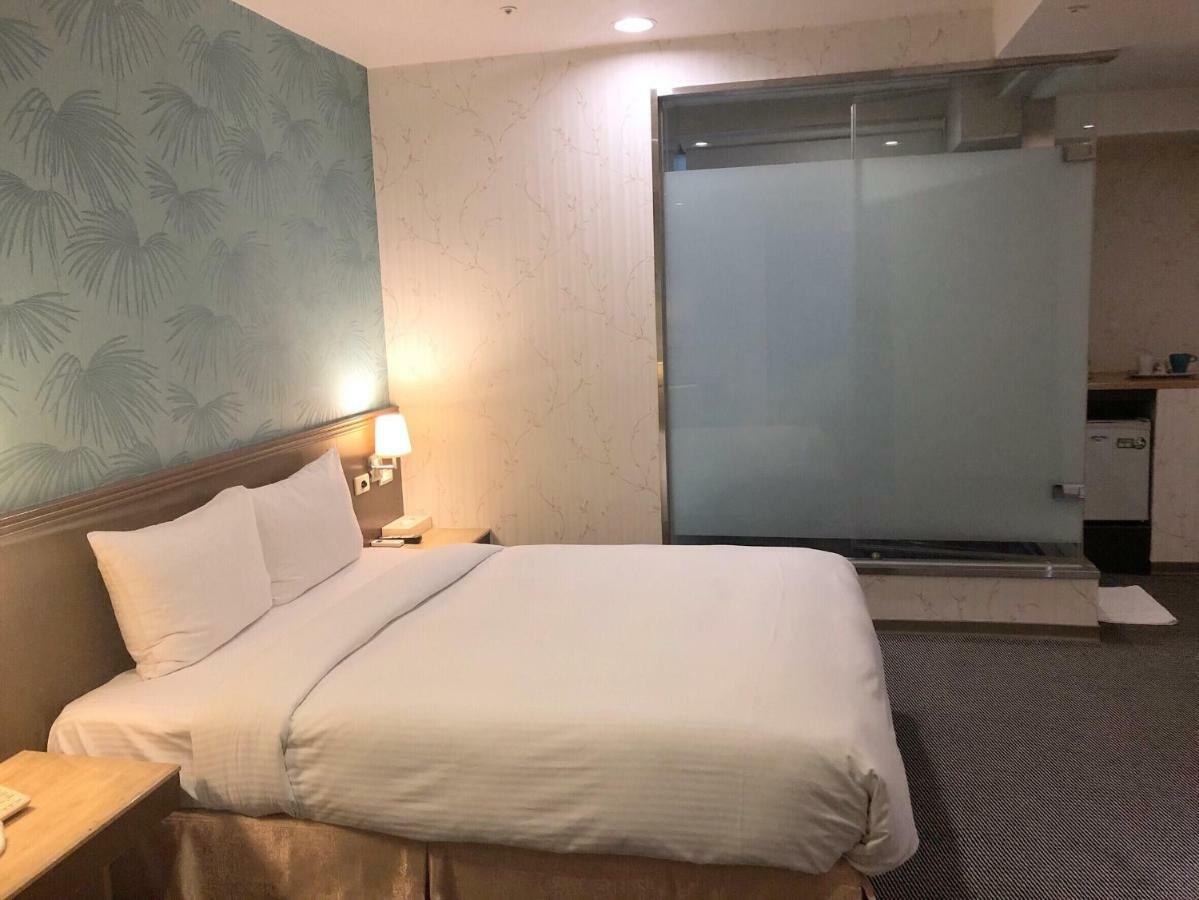 Say Love Hotel Тайбэй Экстерьер фото